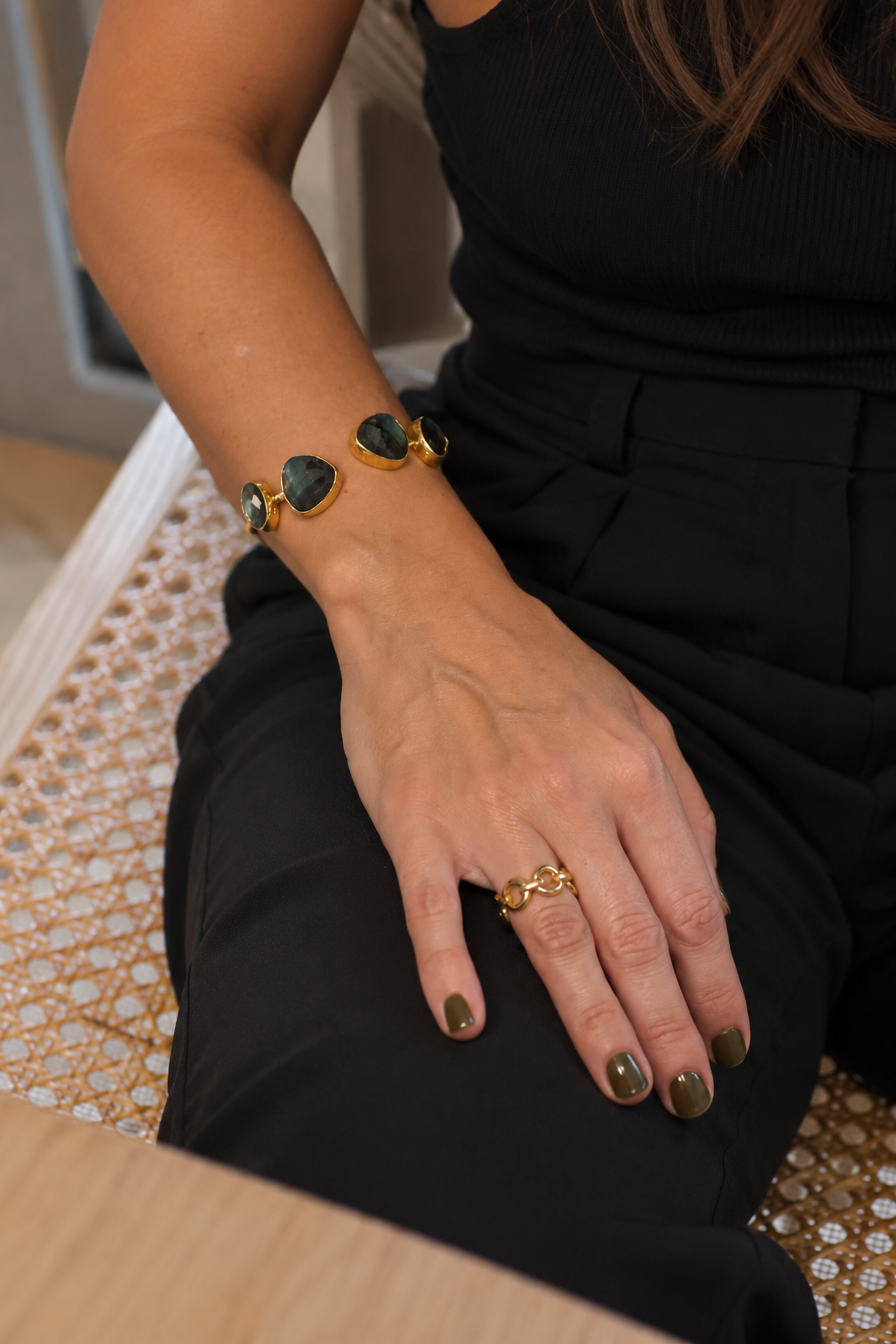PULSERA VARANASI