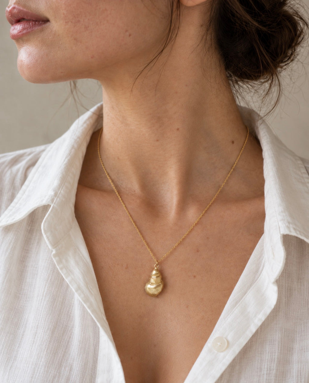 SEASHELL NECKLACE